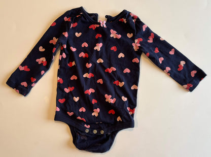 Girls' Valentine's Day bundle:  Hooded heart shirt – Carter's, size 9 months Two onesies – Joe Fresh & George, size 6-12 months, Kids 9 Month (6-9M)