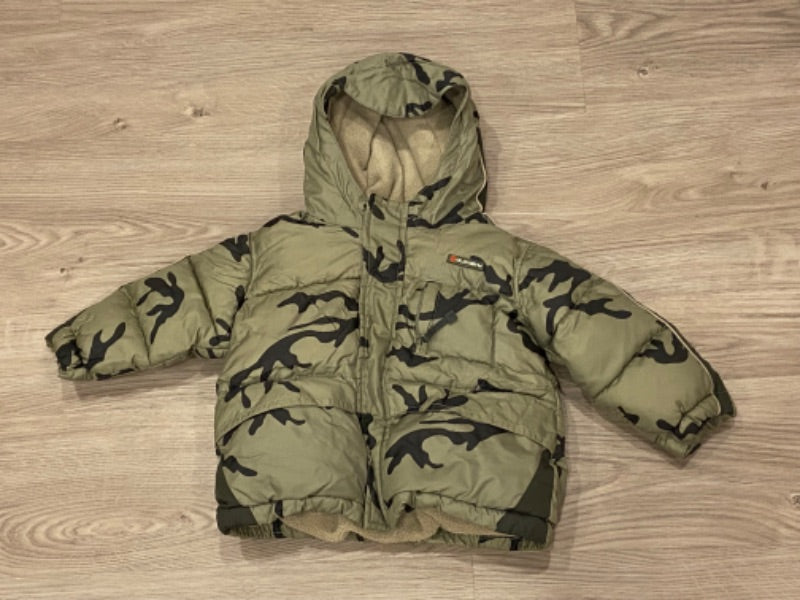 VGUC, Camouflage Puffer Winter Coat, Old Navy, size 6-12mos, Kids 9 Month (6-9M)
