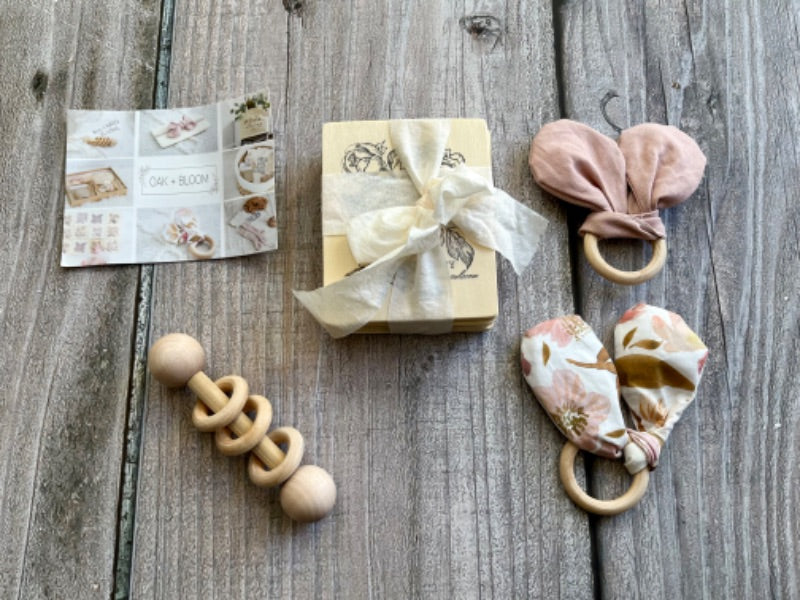 Small shop Oak & Bloom handmade baby starter gift bundle, brand new
