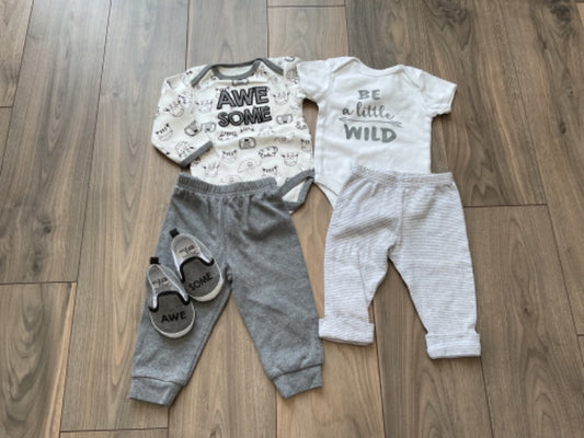 Baby boy 3 Piece Awesome outfit, Be A Little Wild Onesie and Pants, Kids 6 Month (3-6M)