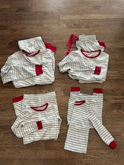 Family Matching Christmas Pajamas (Adult S + M, Kids 4/5 + 6/7), Kids 4/4T