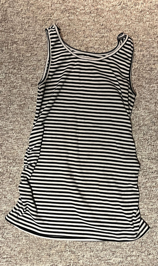 Old Navy Maternity Top. Size XL, Maternity XL (16-18)