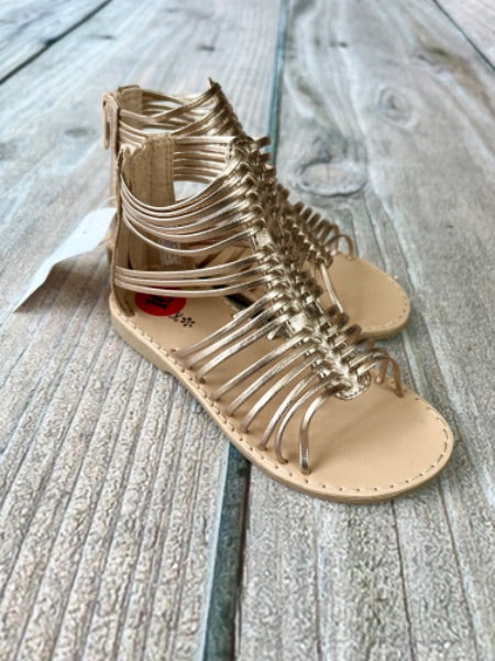 Dynasty size 10 girls gold gladiator style sandals, new with tags, Shoes 10 (Toddler:2-4yr)