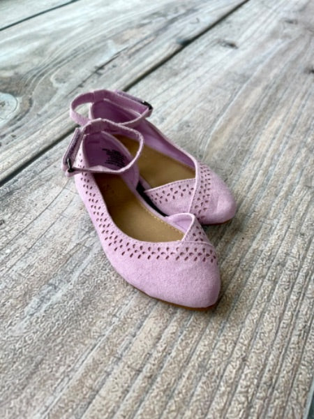 Old Navy size 6 girls lavender purple suede ballet flats, excellent used condition, Shoes 6 (Walkers:12-24 mth)