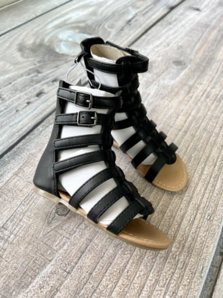 Old Navy size 7 girls black faux leather gladiator style sandals, new with tags, Shoes 7 (Walkers:12-24 mth)