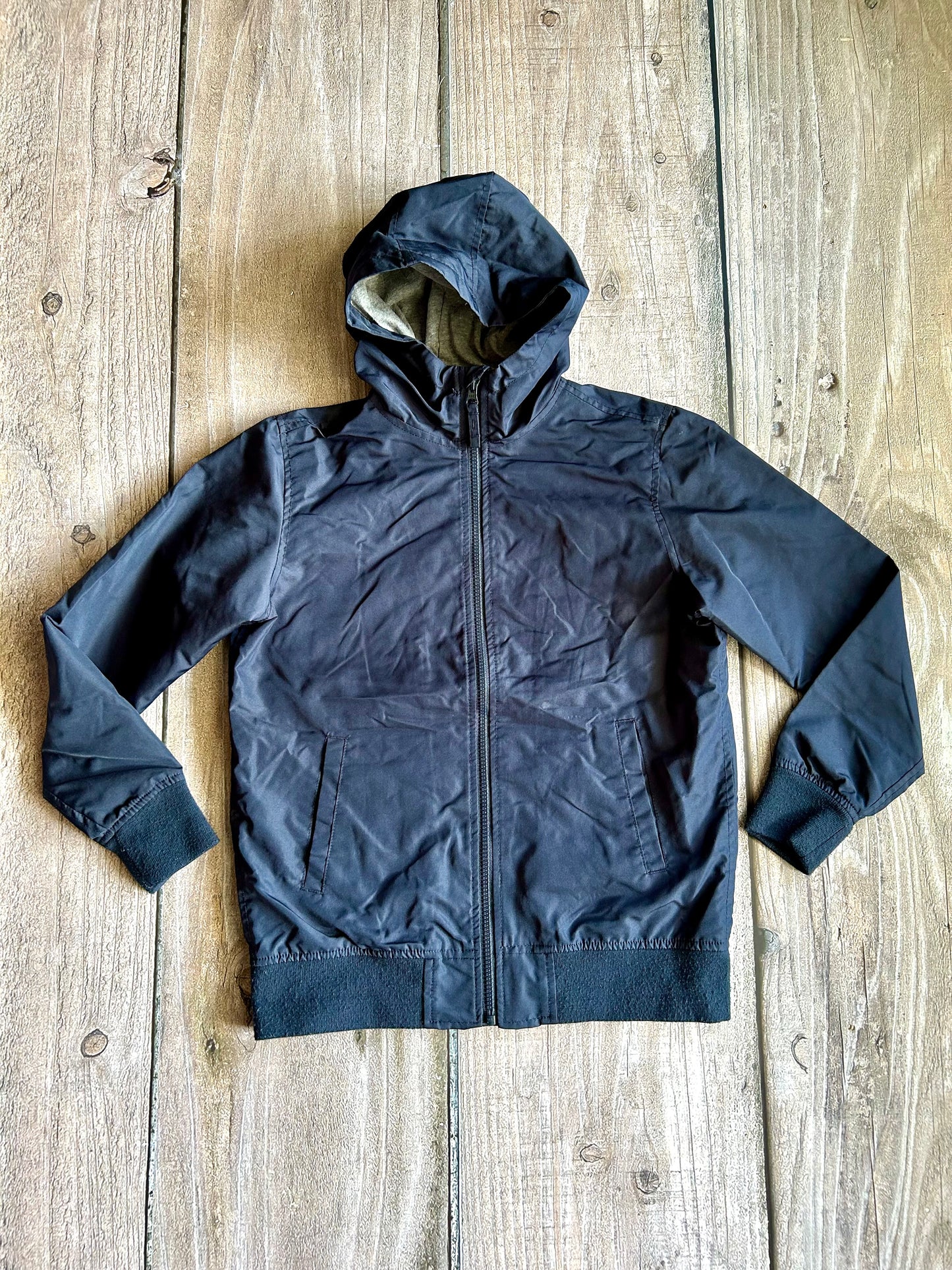 Children’s Place size 10-12 boys dark navy blue lined hooded rain jacket, Kids 10 (medium)