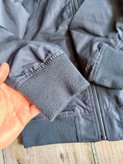 Children’s Place size 10-12 boys dark navy blue lined hooded rain jacket, Kids 10 (medium)