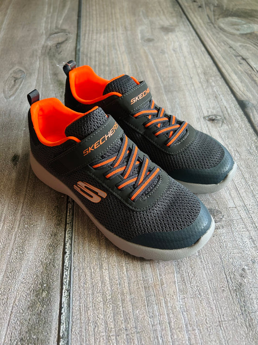 Skechers size 4Y boys grey orange runners sneakers, new with tags, Shoes 3 (Kids:4-8yr)