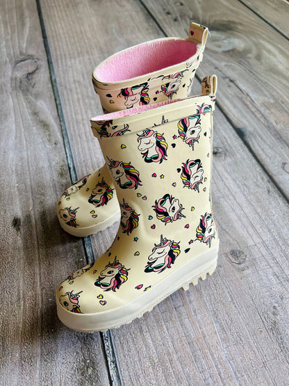 H&M size 8.5T girls unicorn themed rain boots, EEUC, Shoes 8.5 (Toddler:2-4yr)