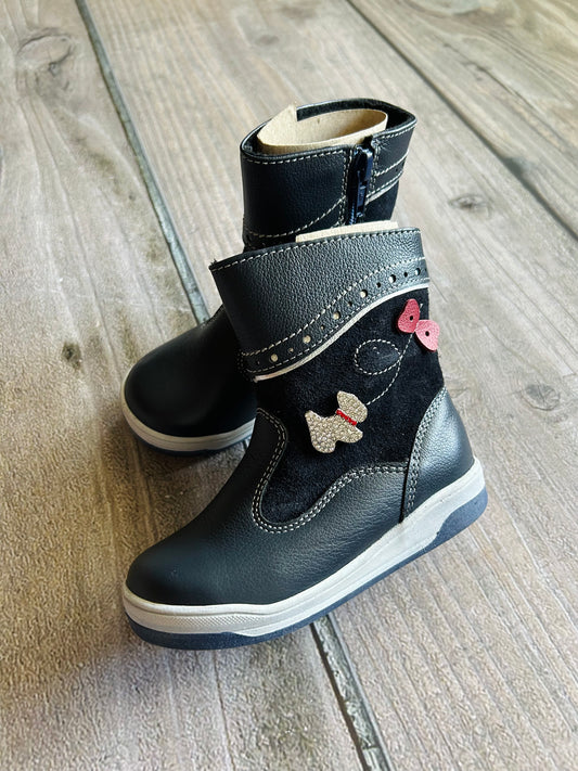 Girls size 8T (24 Euro) real leather boots from Europe, brand new with tags and box, Shoes 8 (Toddler:2-4yr)