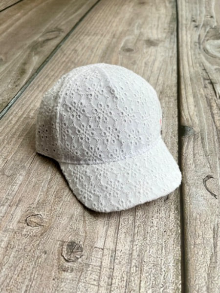 H&M size 1.5-4Y girls white eyelet crochet baseball cap, hat, new with tags