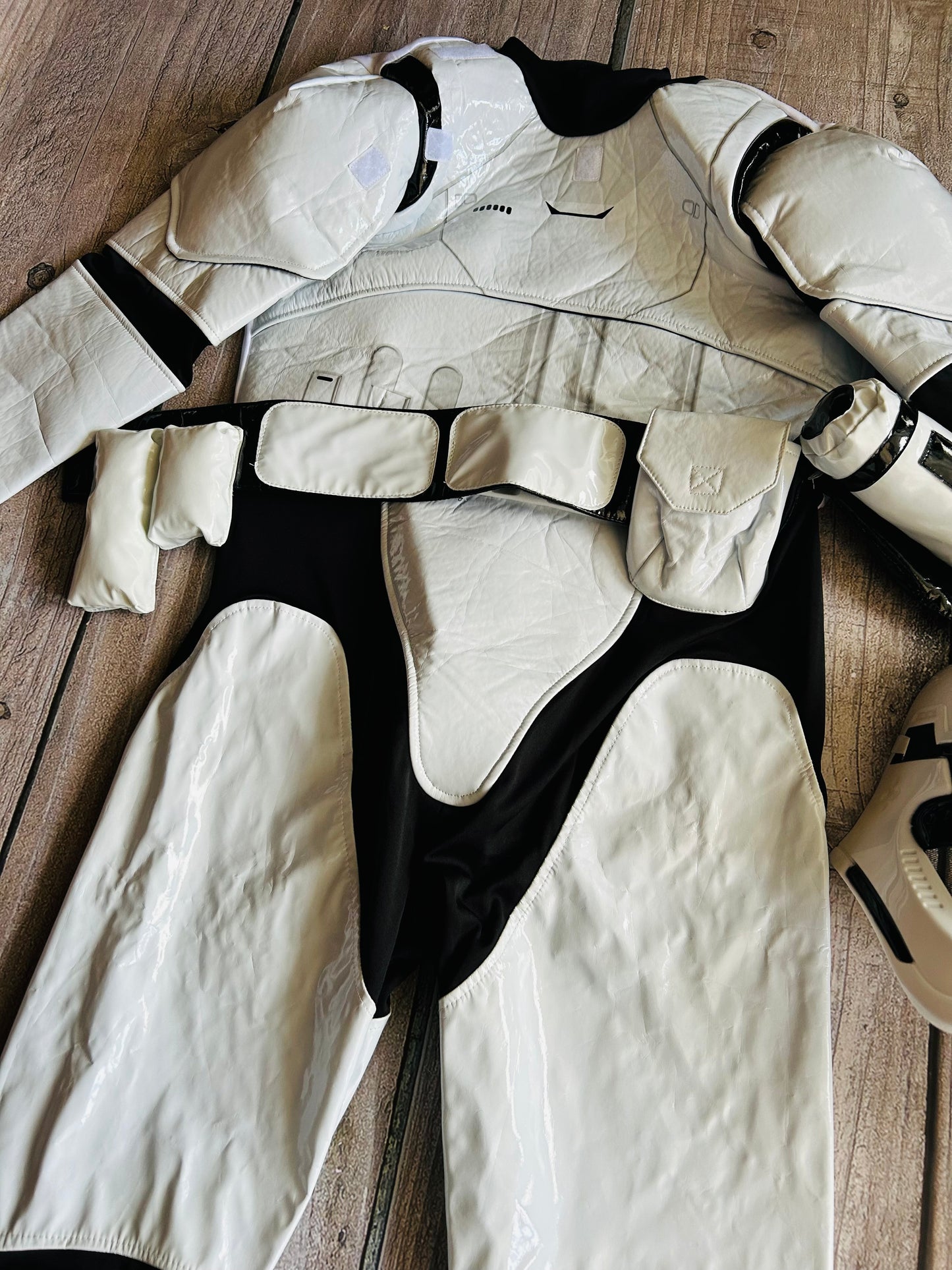 Disney Store size 9/10 boys Star Wars Stormtrooper costume, Kids 10 (medium)