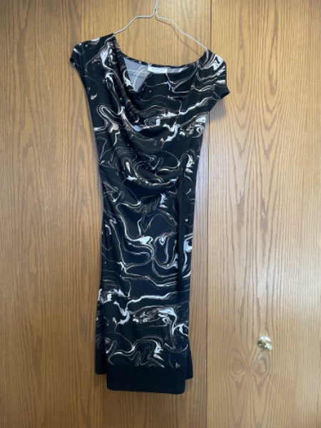 Motherhood Maternity dress, black marble pattern, size M , Maternity M (8-10)