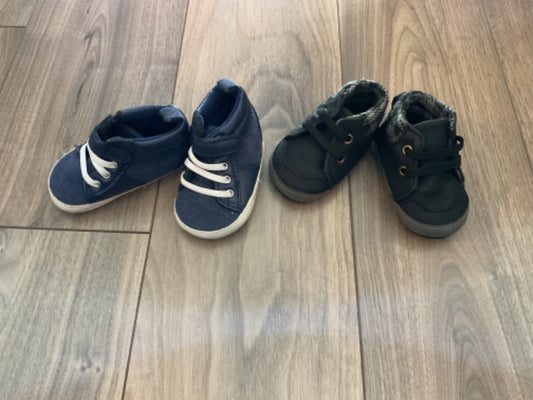 Baby Boy High Tops 2 Pair Size 2, Shoes 2 (Baby: 0-12 mth)