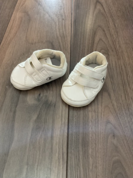 Baby Champion Soft sole shoes Size 1, Shoes 1 (Baby: 0-12 mth)