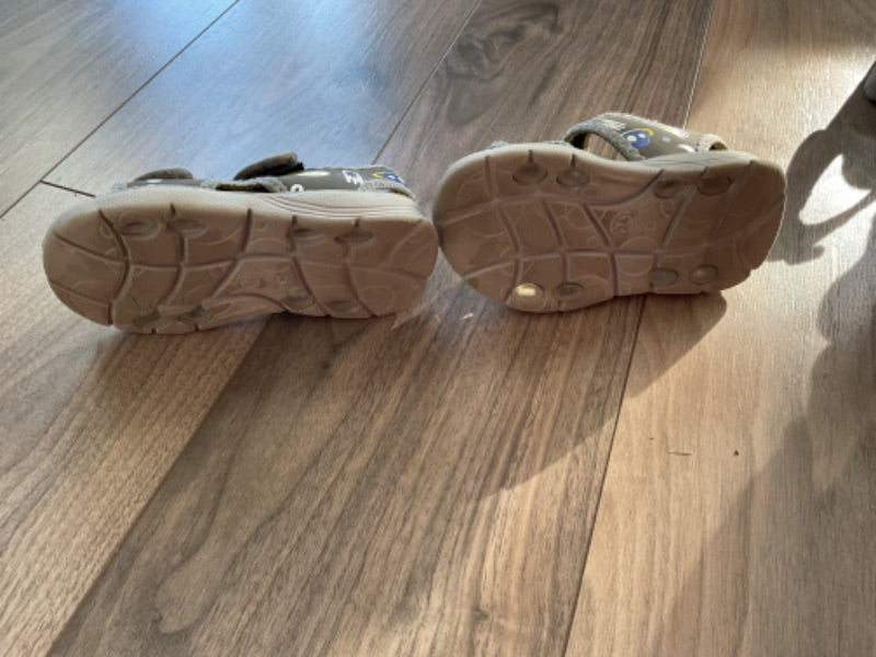 Boys Sandals - Outer Space Size 8, Shoes 8 (Toddler:2-4yr)