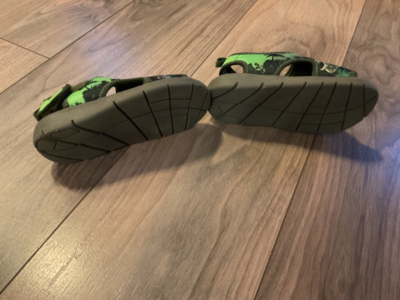 Boys Jurassic Park Sandals Size 7.5, Shoes 7.5 (Toddler:2-4yr)