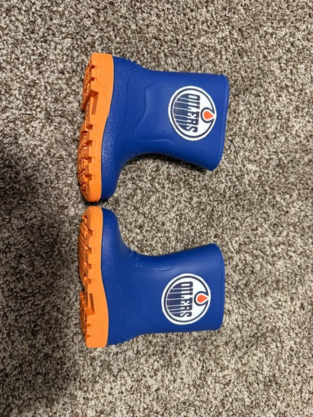 Oilers Rubber Boots Size 6, Shoes 6 (Walkers:12-24 mth)