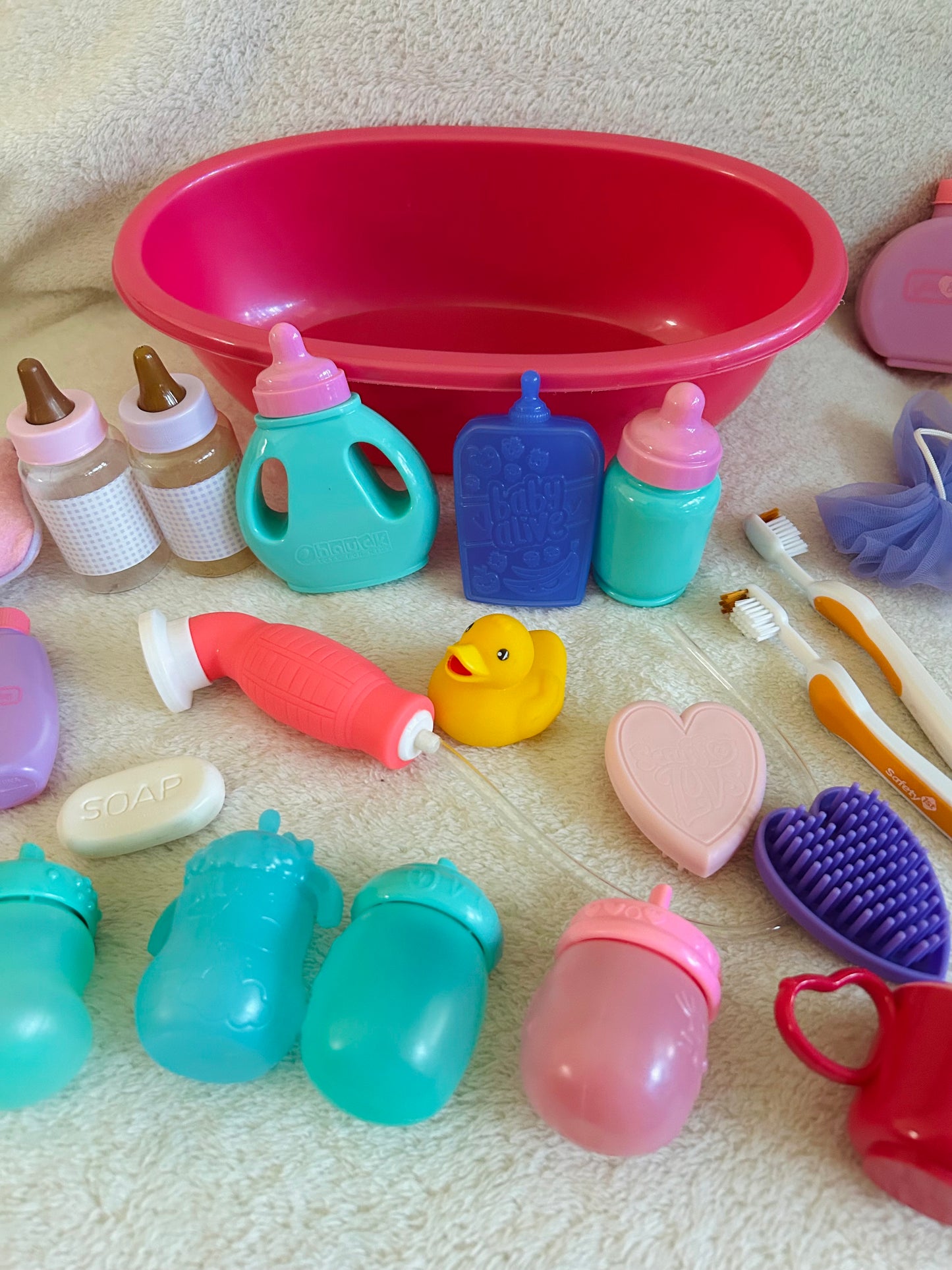 Doll bath & play accessories bundle, EUC