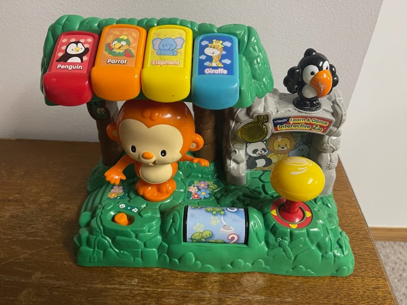 Monkey learning toy