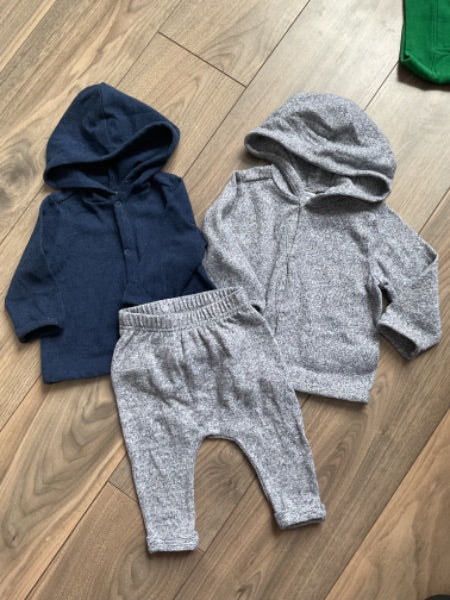 Grey and Navy Blue Sweater and Grey Pants 3-6 months, Kids 6 Month (3-6M)