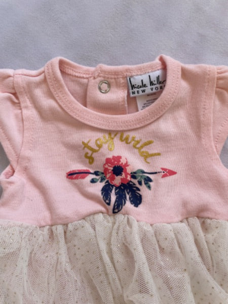 Nicole Miller 3 piece “stay wild” set, 0-3 months , Kids 3 Month (0-3M)