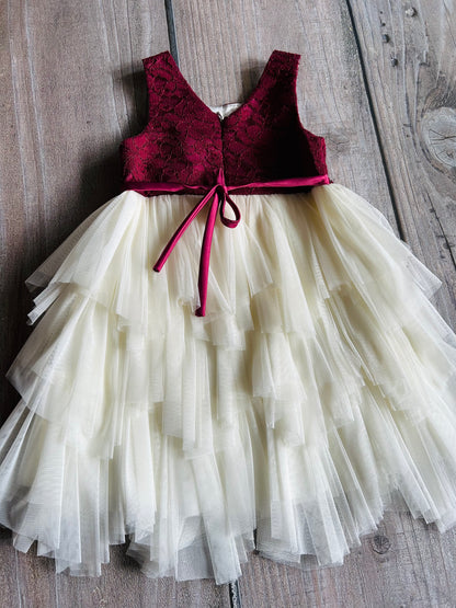 Cinderella size 5 girls dark red and cream fancy tulle dress with crochet bodice, like new, Kids 5/5T (extra small)