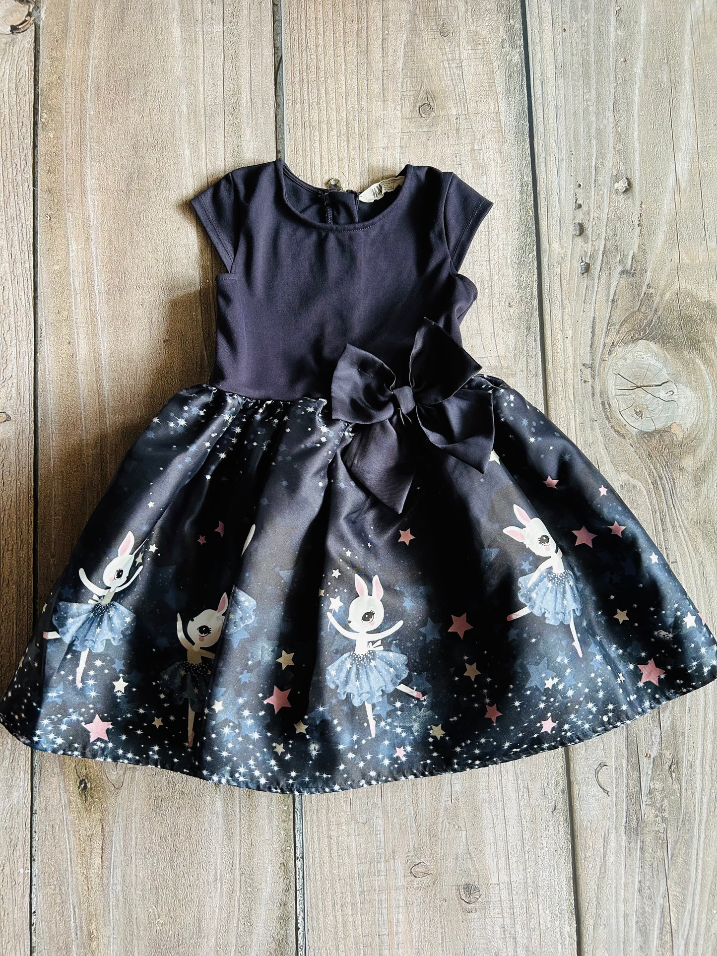 H&M size 4-6yrs girls dark midnight blue fancy dress with big bow, bunny ballerinas, Kids 6/6X (extra small)