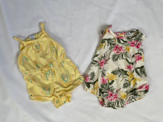 Set of 2 old navy 0-3 month rompers, rainbow and tropical , Kids 3 Month (0-3M)