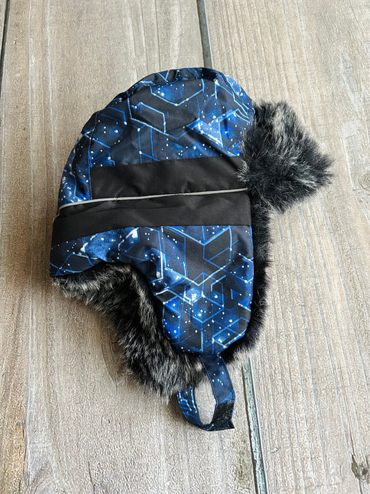 Children’s Place size L/XL 6yrs + boys winter hat, trapper hat, faux fur, like new