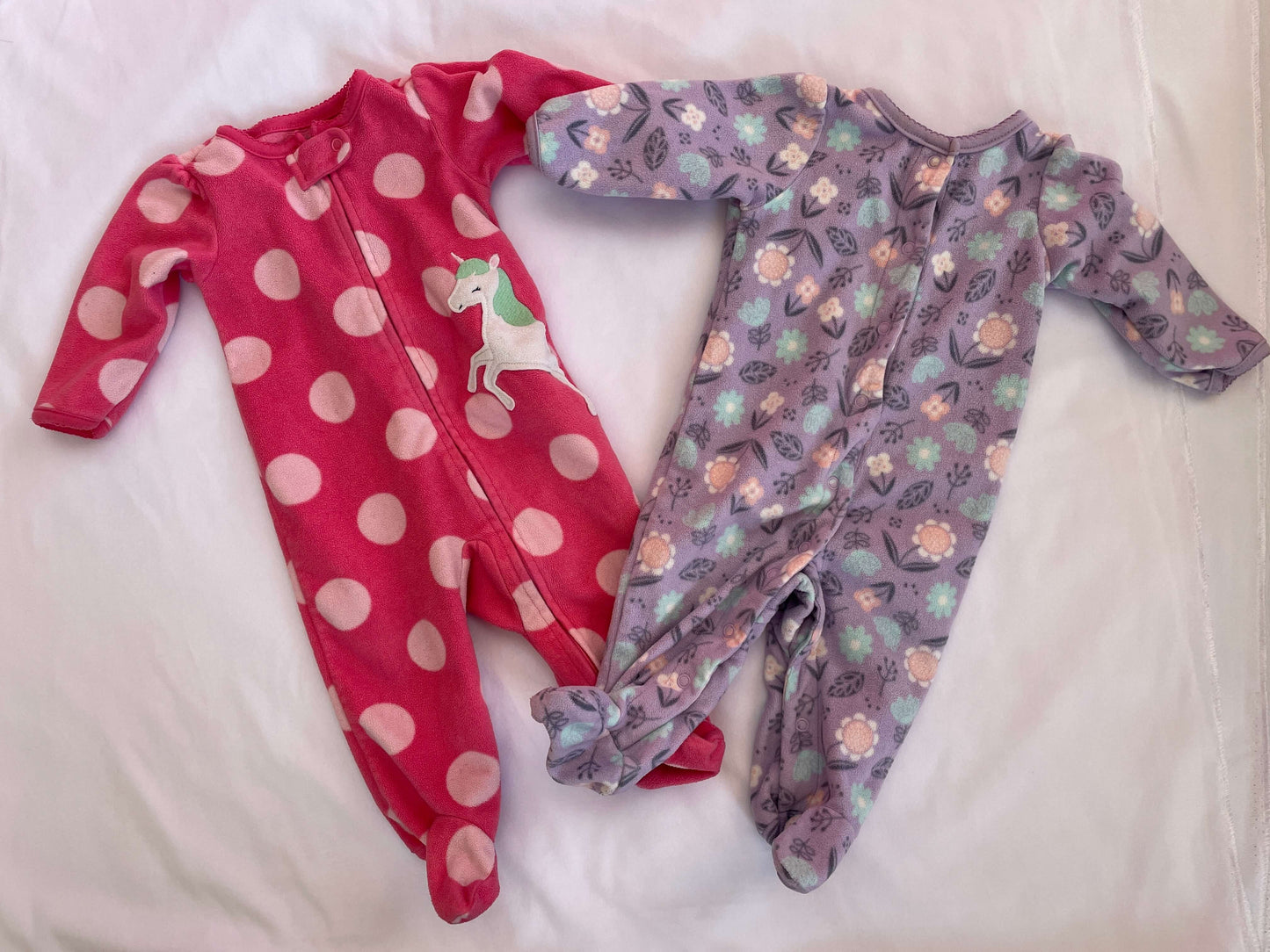 Set of 2 fleece one piece sleepers, purple floral and pink polkadot unicorn, Kids 6 Month (3-6M)