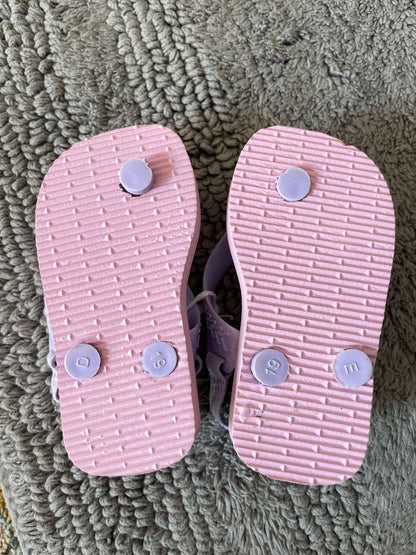 Havaianas Disney Daisy Duck size 5 flip flops, Shoes 5 (Walkers:12-24 mth)