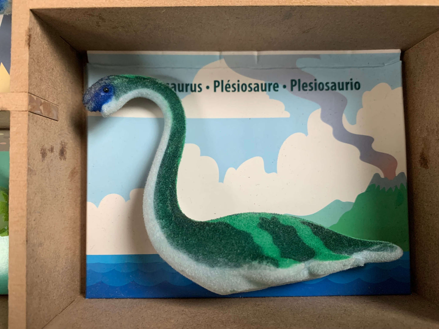 Melissa & Doug Dinosaur Party