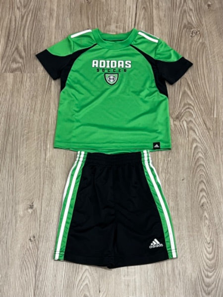 Adidas, 3-piece Soccer Outfit, size 2T-3T, VGUC, Kids 2T