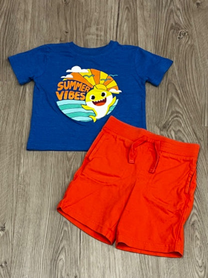 pinkfong Baby Shark T-shirt & GAP shorts, size 3T, Kids 3T