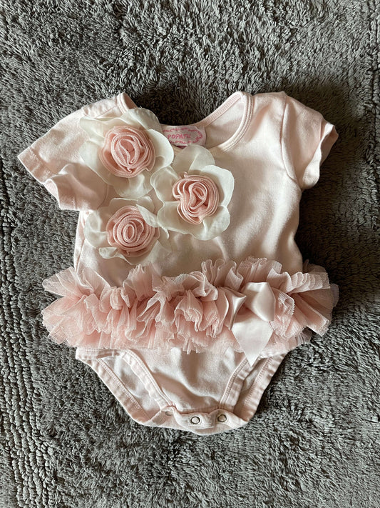 Popatu 6-9M pink onesie with flowers, Kids 9 Month (6-9M)