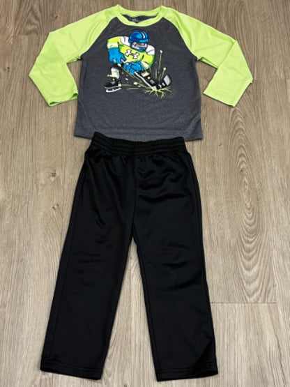 Under Armour Outfit, L/S Hockey shirt & pants, size 3T, Kids 3T
