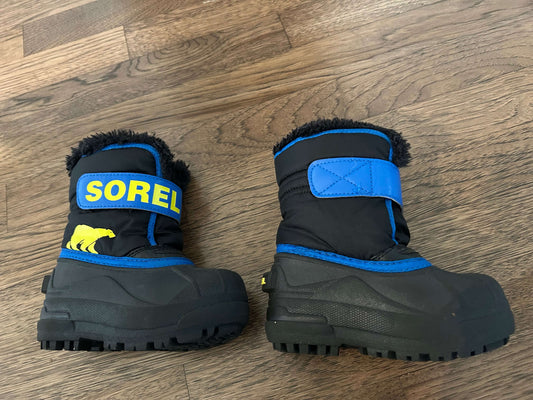 Sorel Winter Boots Size 7 Toddler, Shoes 7 (Walkers:12-24 mth)