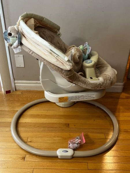 Graco sweetpeace infant fashion soothing center