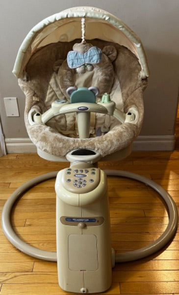 Graco sweetpeace infant fashion soothing center