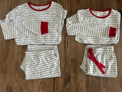 Family Matching Christmas Pajamas (Adult S + M, Kids 4/5 + 6/7), Kids 4/4T