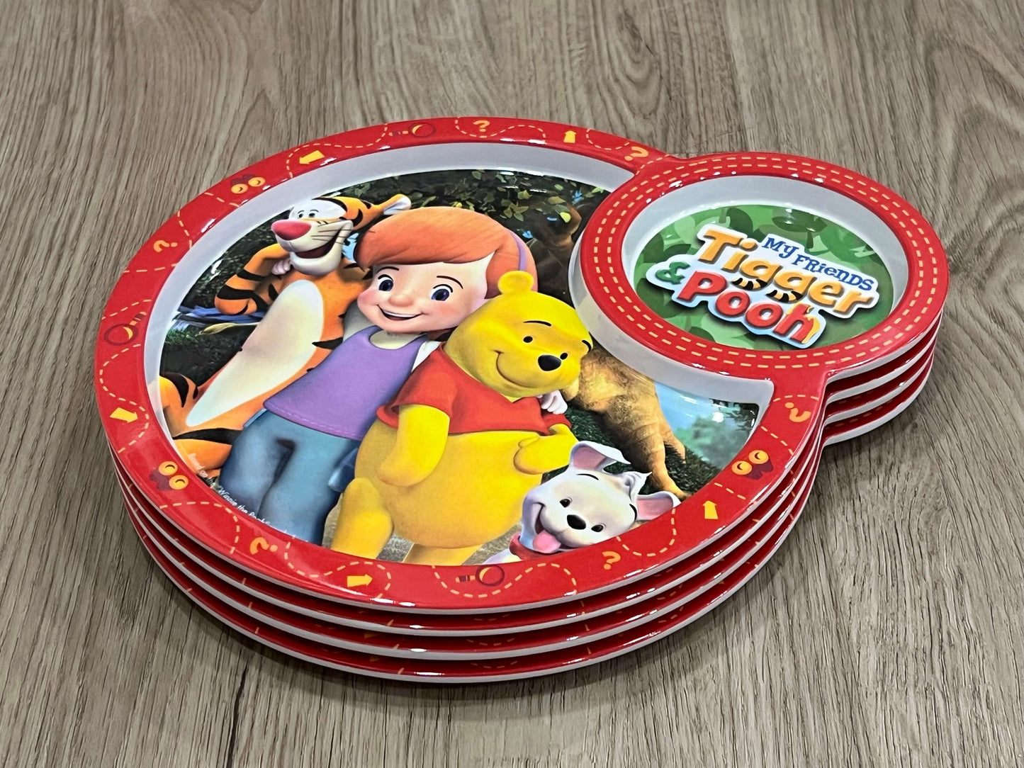 Disney’s Winnie the Pooh Kids divided plates (x4)