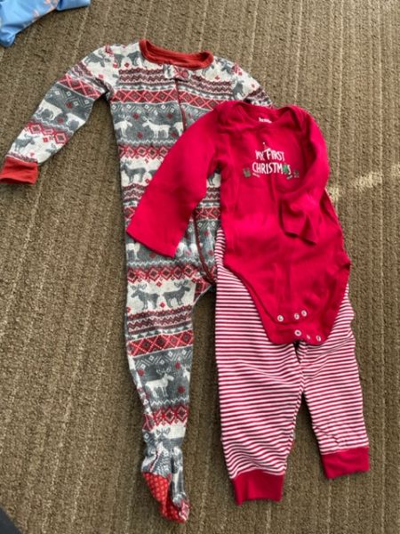 Christmas Outfits- set of 2 (12-18m), Kids 18 Month (12-18M)