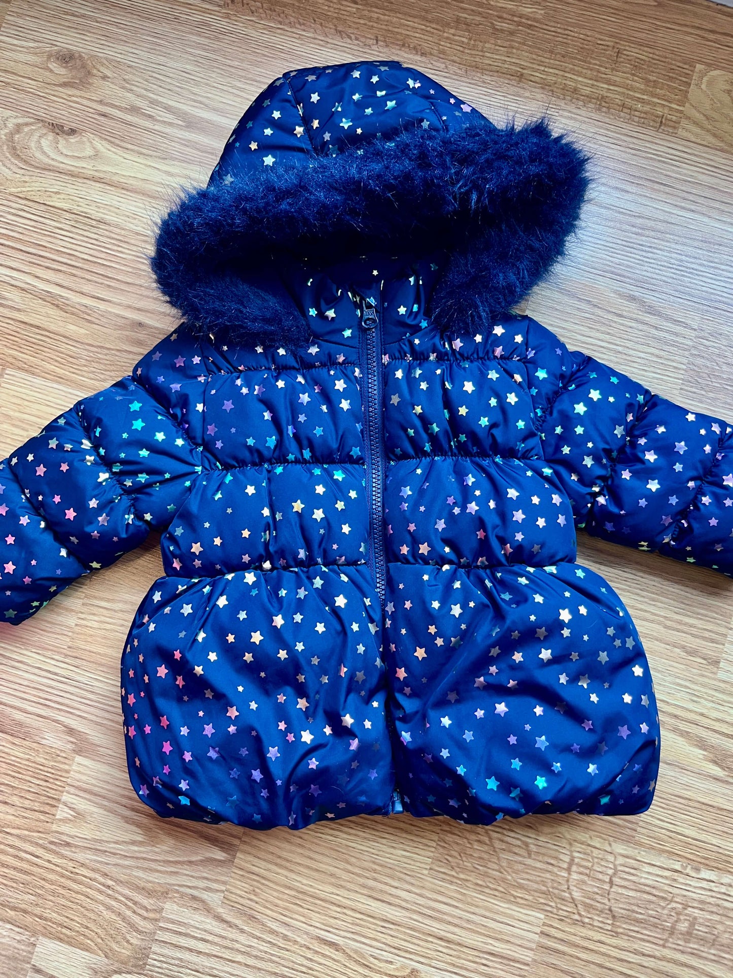 BNWOT - Adorable Rainbow Star Puffer Jacket, Kids 12 Month (9-12M)
