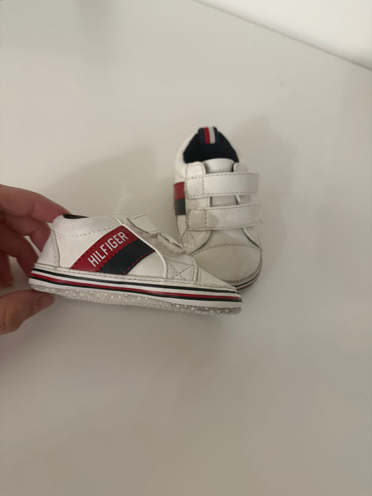 Tommy Hilfiger Sneakers size 3, Shoes 3 (Baby: 0-12 mth)