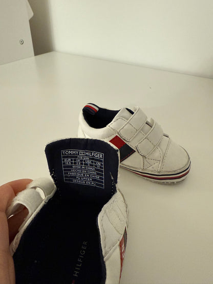 Tommy Hilfiger Sneakers size 3, Shoes 3 (Baby: 0-12 mth)