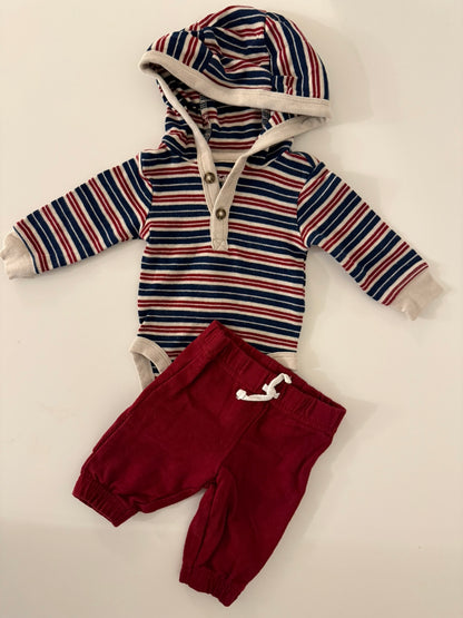 Carter's Newborn matching set - onesie and pants, Kids Newborn