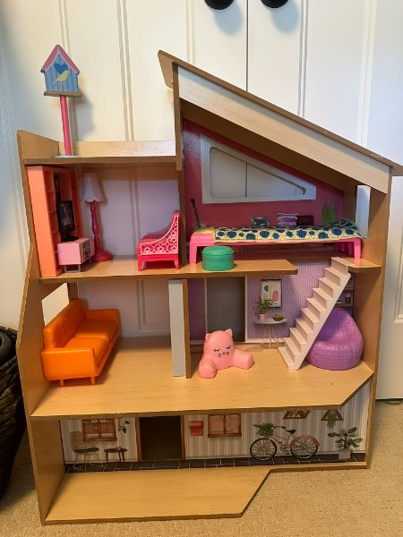 Hazel Dollhouse with Furniture