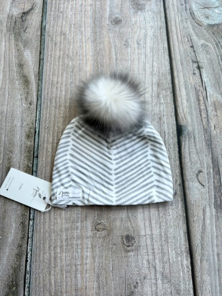 Small shop handcrafted toddler size (1-5yrs) pom pom hat, pom beanie, light grey herringbone print, new with tags