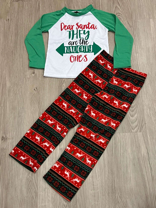 Boys Christmas Pajamas “Dear Santa, They are the Naughty Ones”   - L/S shirt & fleece pants, size 4/5 Very Good Used Condition (VGUC), Kids 4/4T